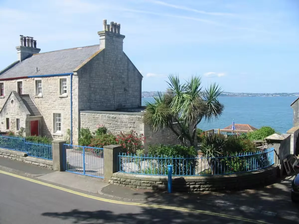 Sealark's former coastguard cottages overlooking the coast